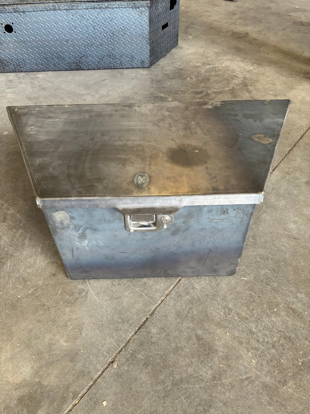 Toolbox Smooth Plate